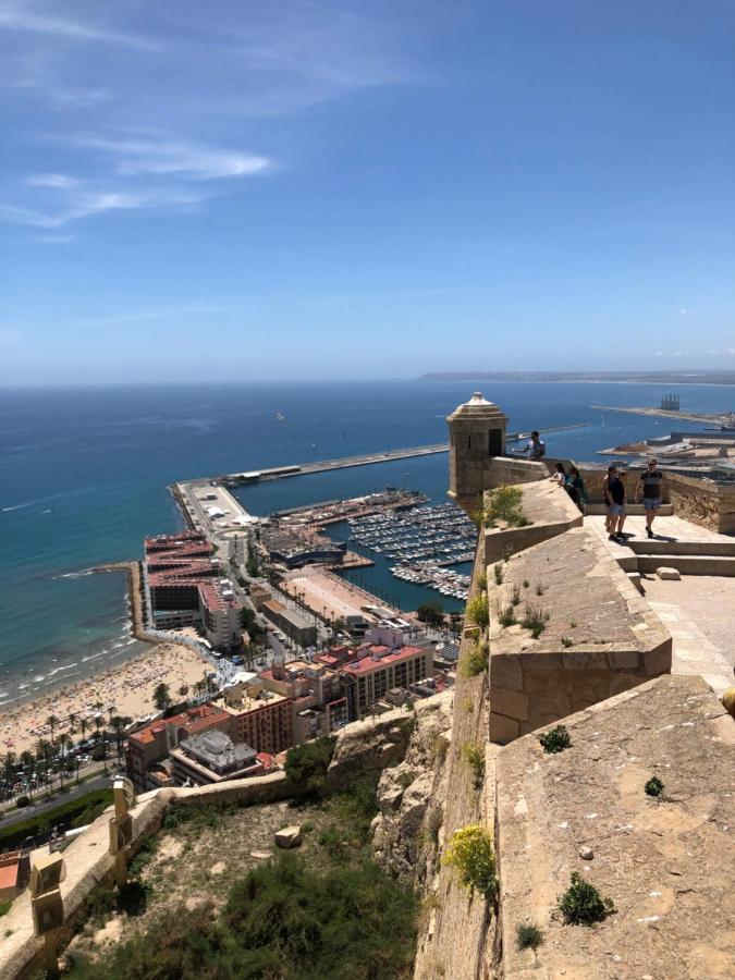 Calle San Carlos 132 Alicante Exterior foto